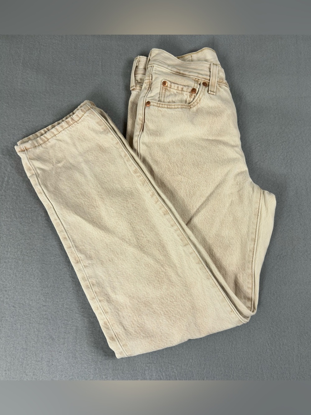 Women’s Levi's 501 Cream Straight Leg Jeans Sz25-30 Coastal Chic Streetware
